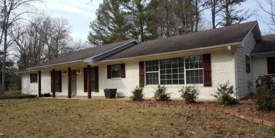 203 Seville Pl, Starkville, MS 39759