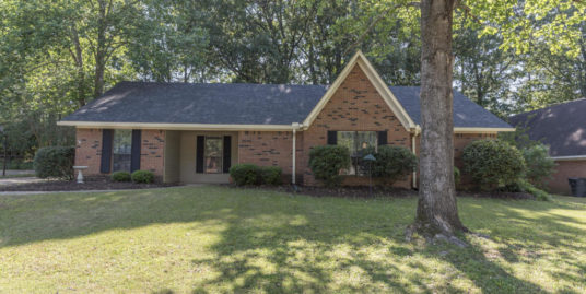 108 Kirkside Dr, Starkville, MS 39759