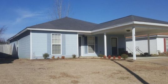 218 Clements Ave, Starkville, MS 39759