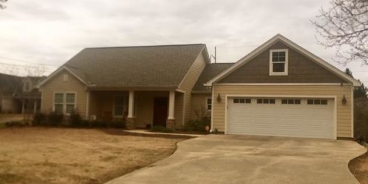 107 Northgate Dr, Starkville, MS 39759